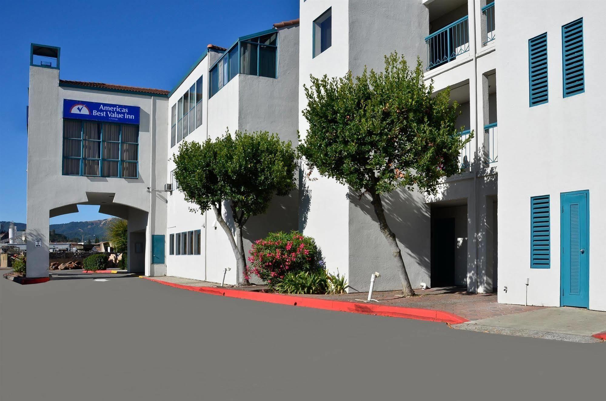 Americas Best Value Inn Novato Marin Sonoma Экстерьер фото